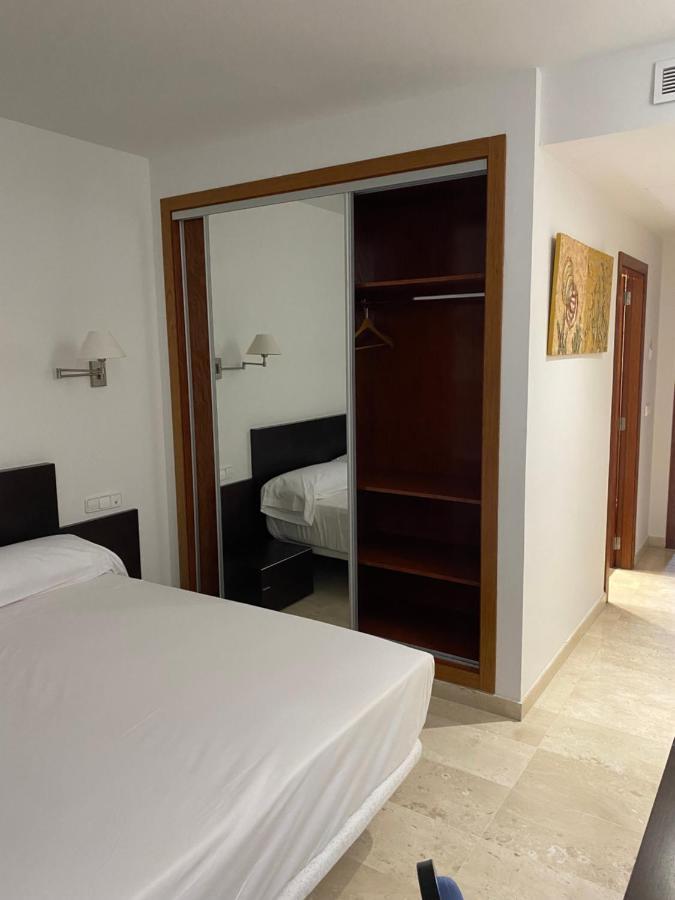 Cityexpress Hotel San Fernando - Carcaixent Exterior photo
